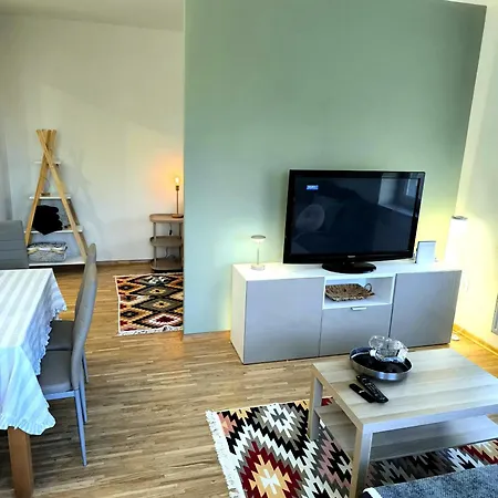 Sweet - Cozy With Balcony, Near Silesian Park, Vat *